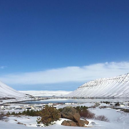 Solheimar Studio Apartment Ísafjörður Eksteriør bilde