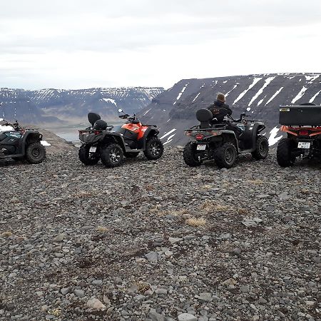 Solheimar Studio Apartment Ísafjörður Eksteriør bilde