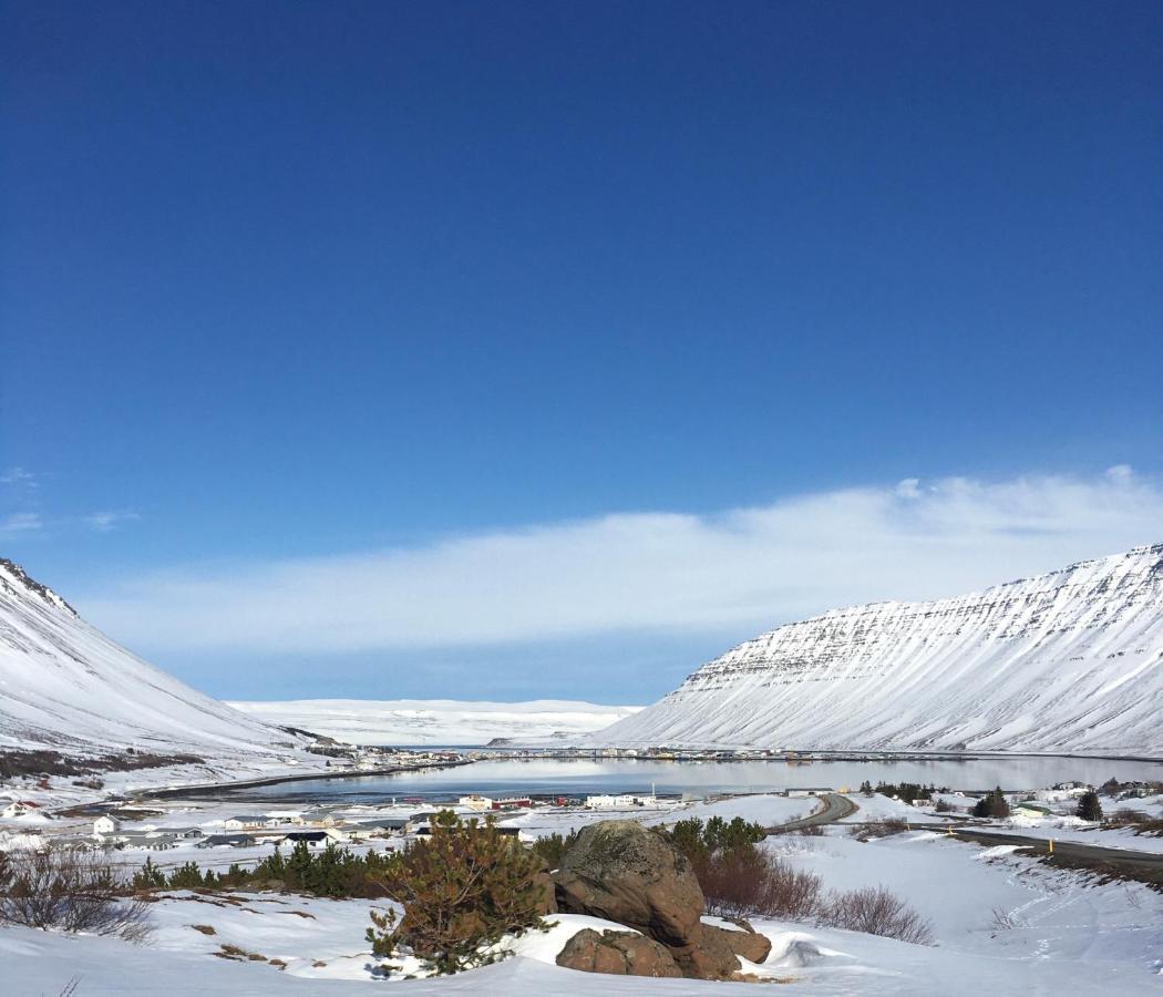 Solheimar Studio Apartment Ísafjörður Eksteriør bilde