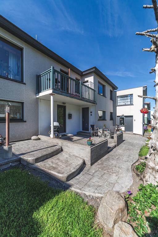 Solheimar Studio Apartment Ísafjörður Eksteriør bilde
