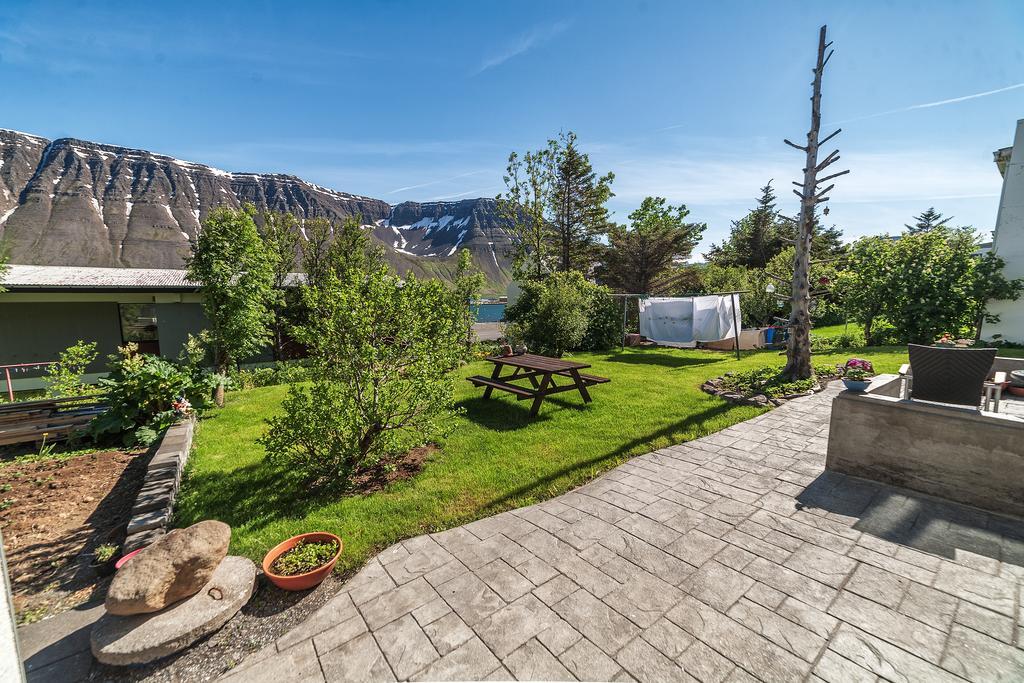 Solheimar Studio Apartment Ísafjörður Eksteriør bilde